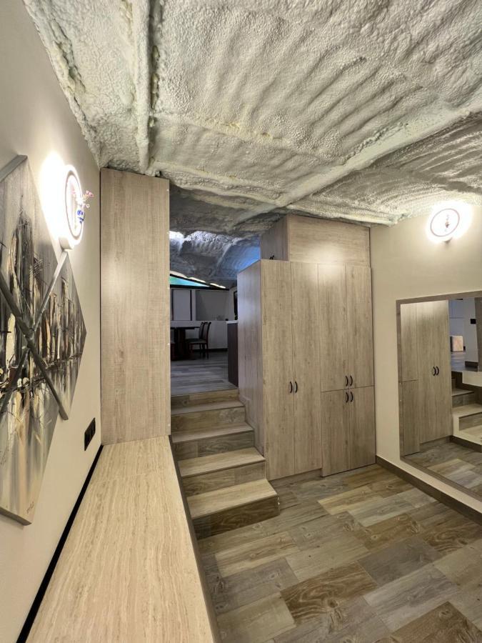Aghayan Apart Yerevan Ngoại thất bức ảnh