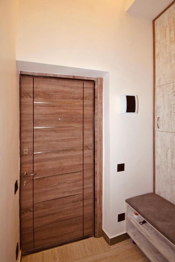 Aghayan Apart Yerevan Ngoại thất bức ảnh